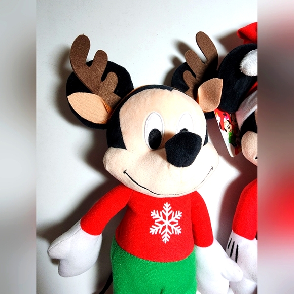 NWT Disney Mickey Minnie Christmas Holiday Plush - Picture 3 of 4